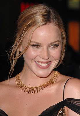 Abbie Cornish at the Universal City premiere of Universal Pictures' Elizabeth: The Golden Age