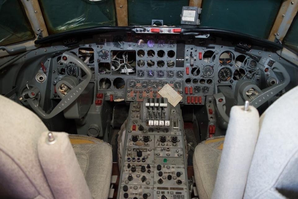 The original cockpit of Elvis's private jet Lockheed Jetstar - Credit: Liveauctioneers.com