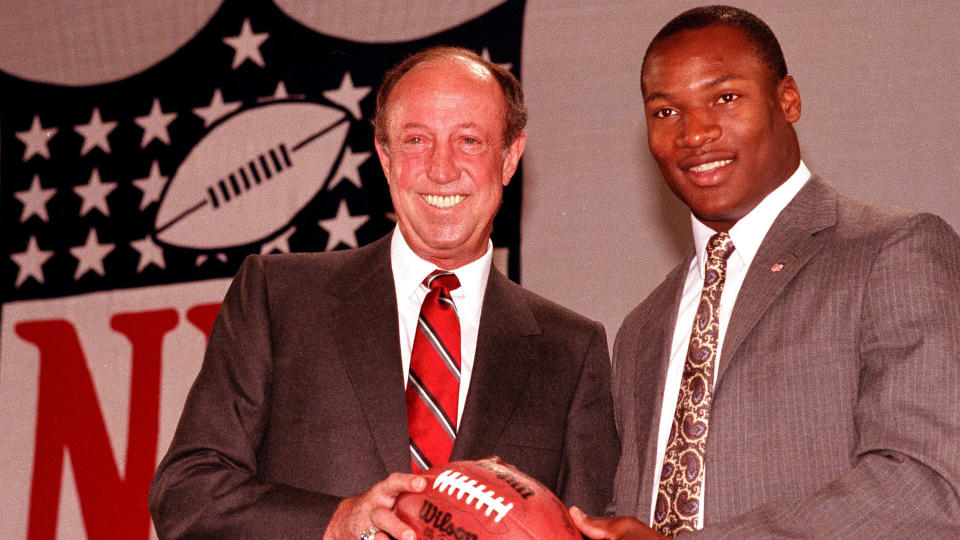 Mandatory Credit: Photo by RICHARD DREW/AP/Shutterstock (6030660a)National Football League Commissioner Pete Rozelle, left, stands with Auburn running back Bo Jackson after he was chosen first in the NFL draft in New York by Tampa BayBO JACKSON NFL DRAFT, NEW YORK, USA.