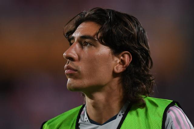 Arsenal earn €250k+ from Hector Bellerin's sale