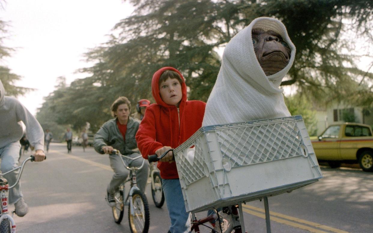 ET the Extra-Terrestrial, 1982 - Alamy