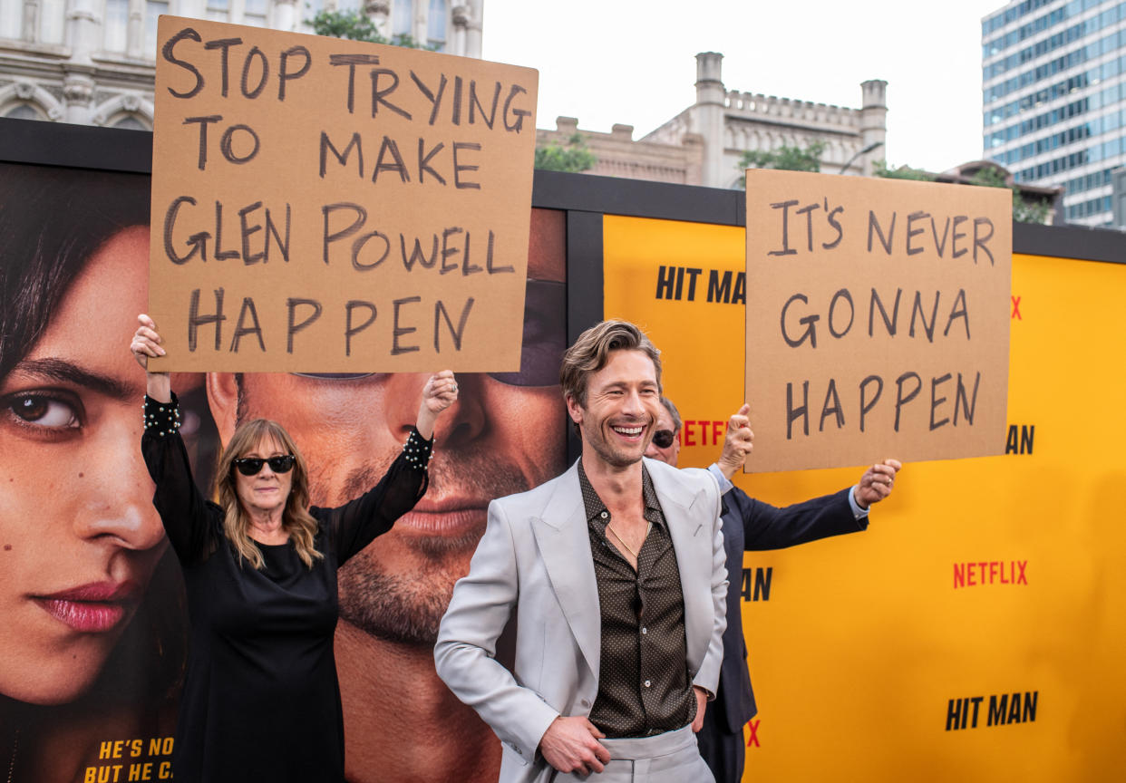 Glen Powell with his parents