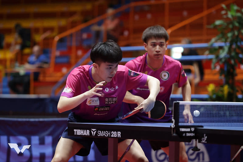 林昀儒(左)、廖振珽(右)今晚男雙率先登場。(資料照，取自World Table Tennis)