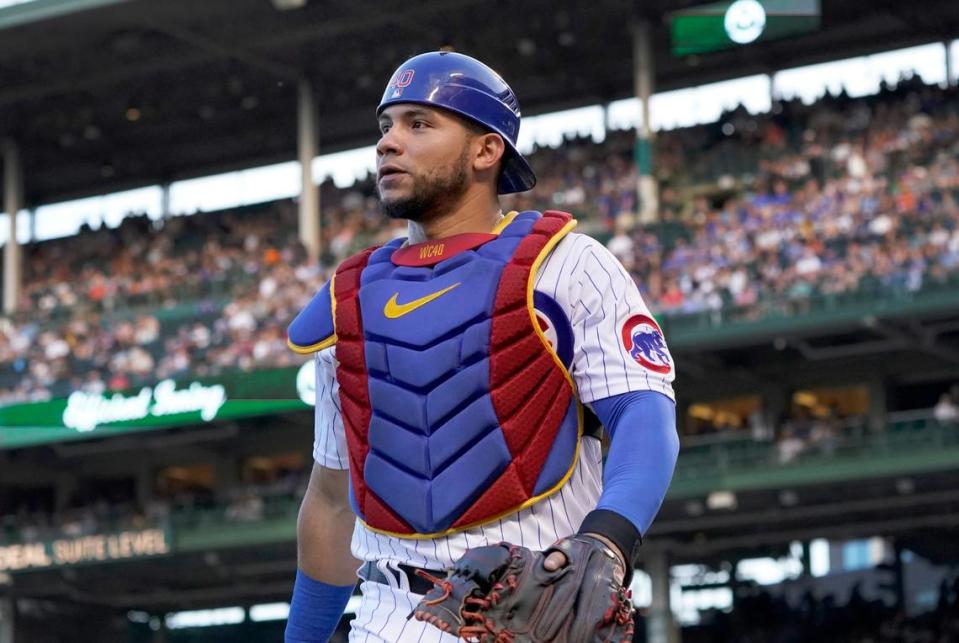 Chicago Cubs catcher Willson Contreras heads back to the dugout during a game against the Pittsburgh Pirates in 2022. Before the St. Louis Cardinals officially announce their free agent contract with Contreras and hold an introductory press conference — both are likely to happen before the end of the week — the market is moving on. The question is no longer what the Redbirds will do, but instead what they’ll do next.