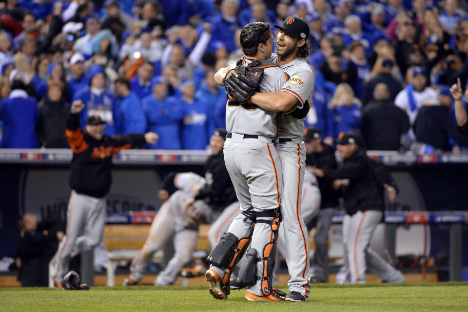 Buster Posey與Madison Bumgarner接管了2014年在堪薩斯市的世界大賽第7戰。（Photo by Ron Vesely/MLB Photos via Getty Images）