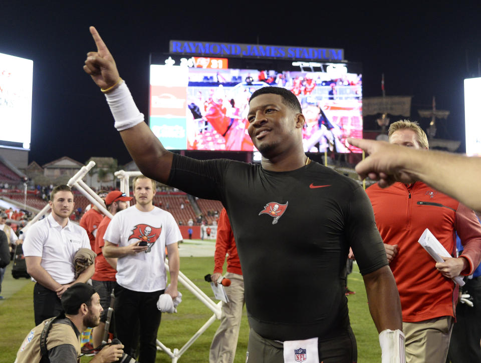 Tampa Bay Buccaneers quarterback Jameis Winston proposed to his girlfriend over the weekend. (AP)