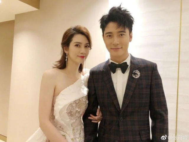 Catherine Hung Suddenly Announces Divorce Online