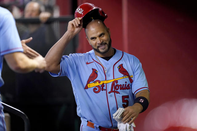 Pujols 2 HRs, up to 692; tops Musial for 2nd in total bases