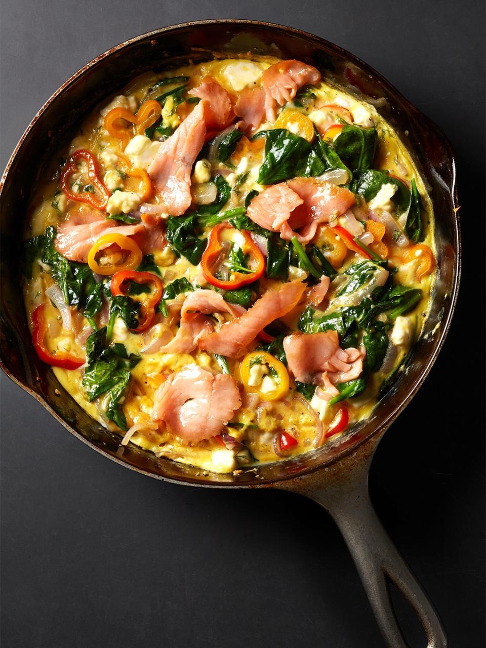 Wish healthy breakfast recipes could be speedier? Your wish is our command. These quick breakfast recipes come together in half an hour or less and feature healthy items such as frittata recipes, breakfast smoothies, egg sandwiches, and more. We even have a few trendy options like healthy smoothie bowls and breakfast salad.