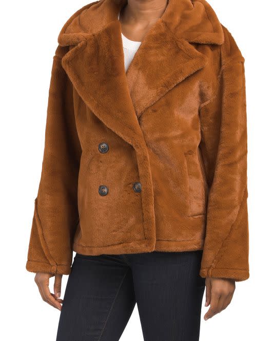 30 Best Shearling Coats & Jackets To Serve Up Chic Comfort