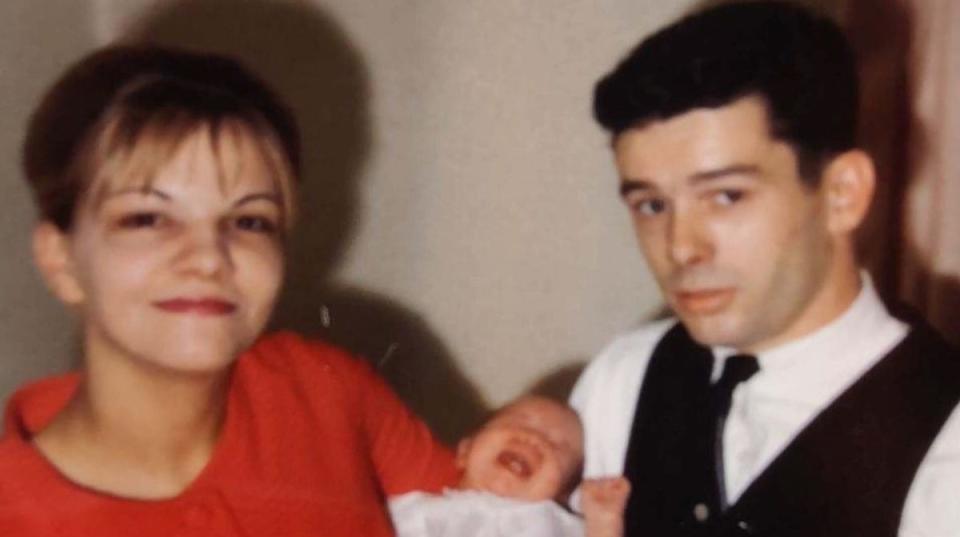 Karen Snider was stabbed to death while her baby slept nearby in Calumet City, Illinois, in 1966 (CBS 2 News)