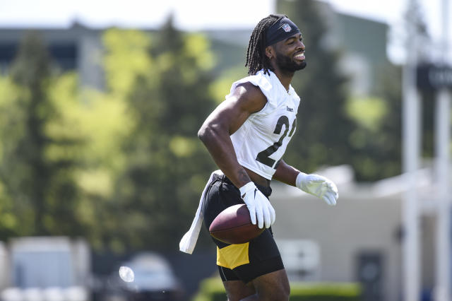 Pittsburgh Steelers lock up RB Najee Harris for the foreseeable future