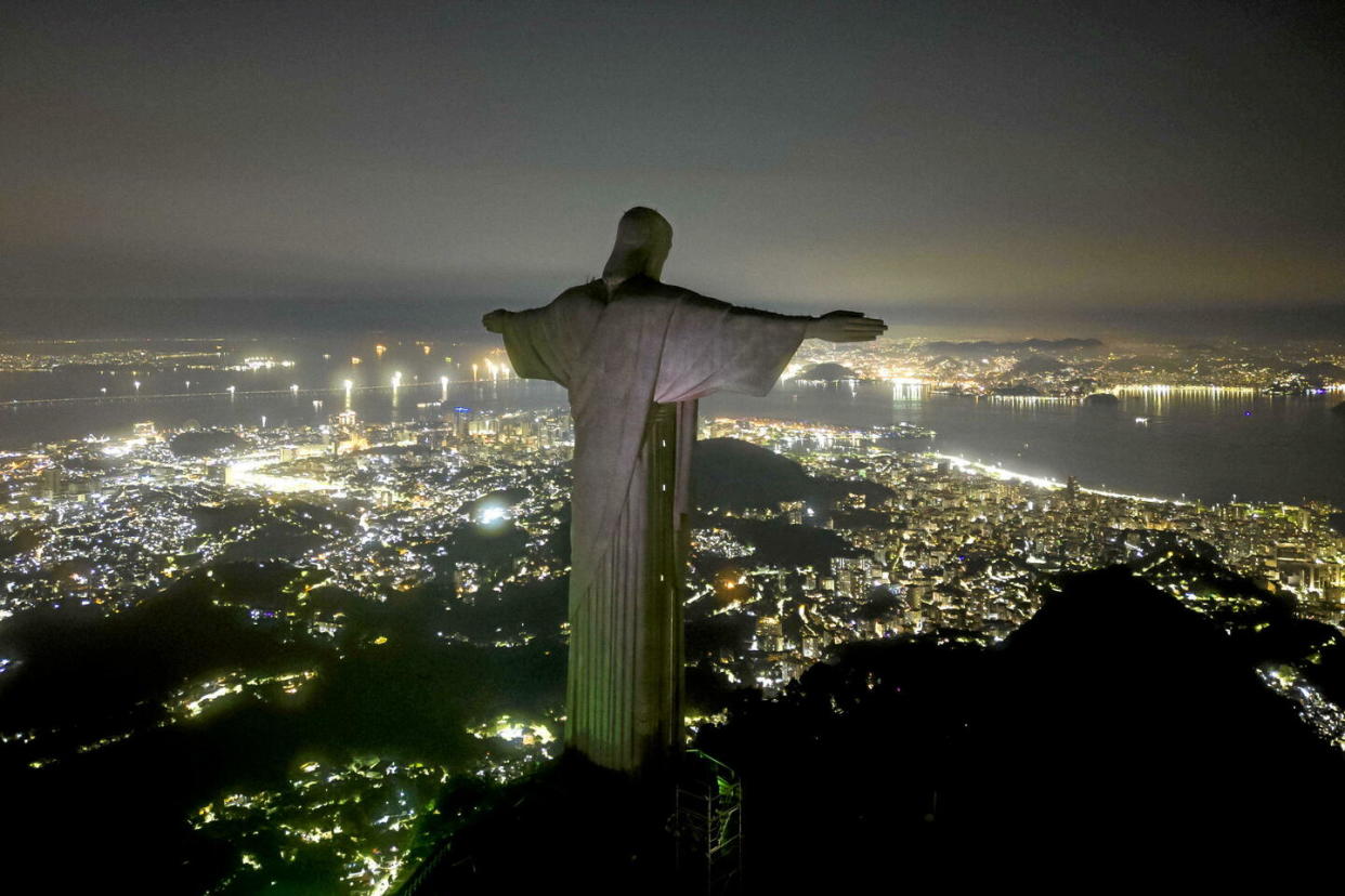 En 2023, le Christ rédempteur avait déjà été plongé dans le noir.  - Credit:Bruna Prado/AP/SIPA / SIPA / Bruna Prado/AP/SIPA