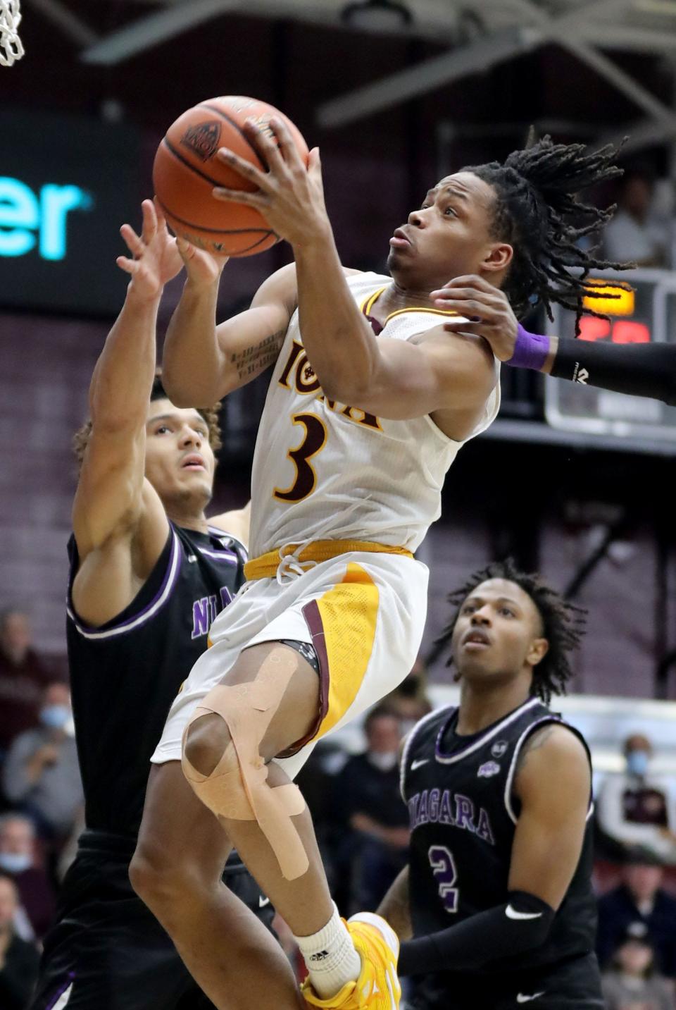 Ryan Myers of Iona goes to the hoop during a MAAC conference game against Niagara at Iona College Jan. 16, 2021. Iona defeated Niagara 78-55.