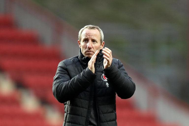 Lee Bowyer hopeful Charlton takeover is close