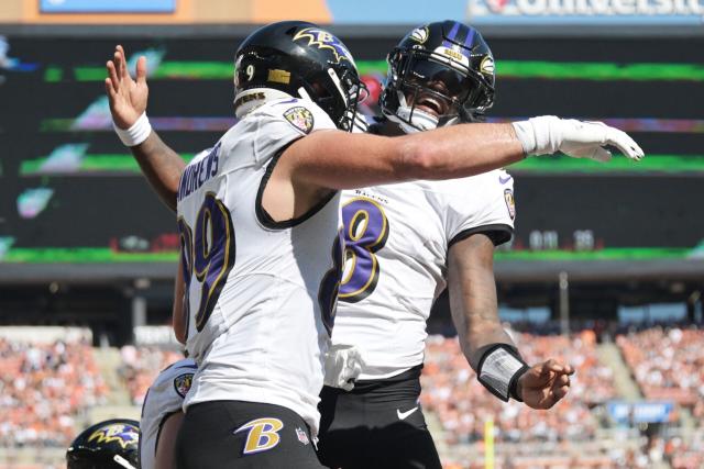 Ravens well-balanced offense too much for Browns