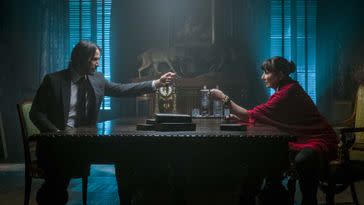 Keanu Reeves and Anjelica Huston in John Wick: Chapter 3 - Parabellum.