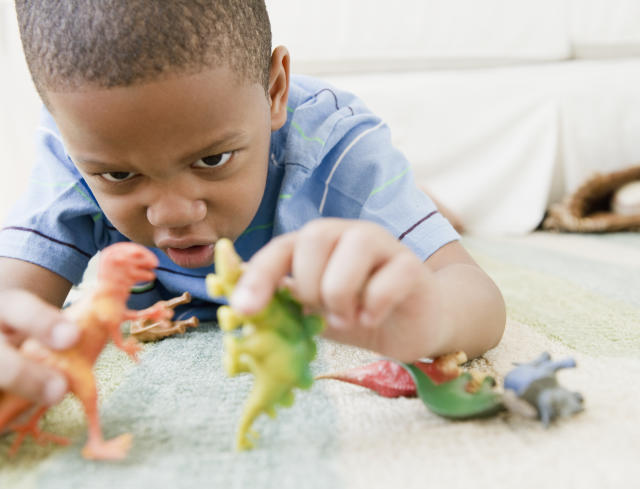 toys: Why kids should not have lots of toys and what to do if