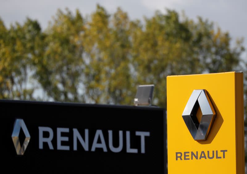 Logo of Renault