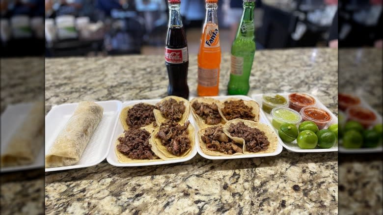 plain meat tacos and sodas