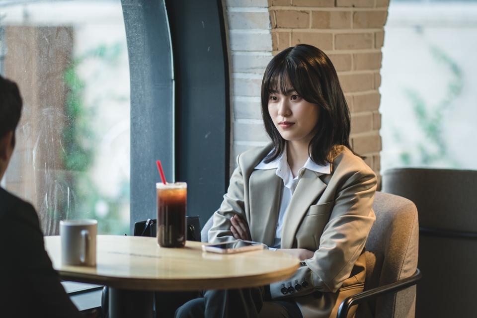 Lee Soo-kyung as Kim Seo-hui in Adamas. (Photo: Disney)