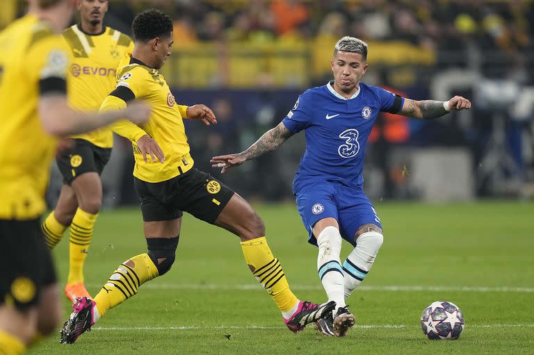 Enzo Fernández protagonizó su tercer partido en Chelsea y todavía no conoce la victoria con la camiseta azul.