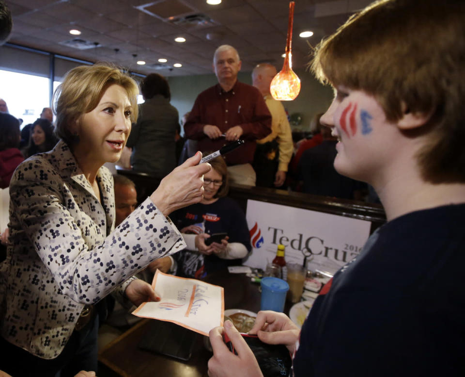 Carly meets supporters