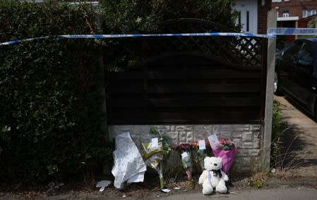 The Wider Image: Makeshift shrines honour victims of British knife crime