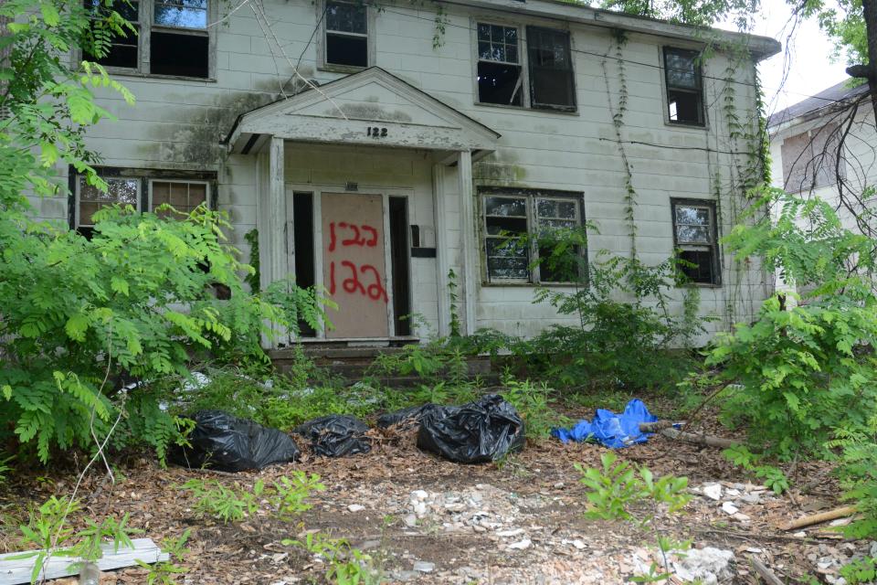 Several properties directly across from the Jackson Zoo lie in a state of disrepair and abandonment, including this parcel at 122 Moss Ave, seen here in a Aug. 18 file photo. The Jackson City Council says the state needs to help the city clean up state-owned abandoned properties.