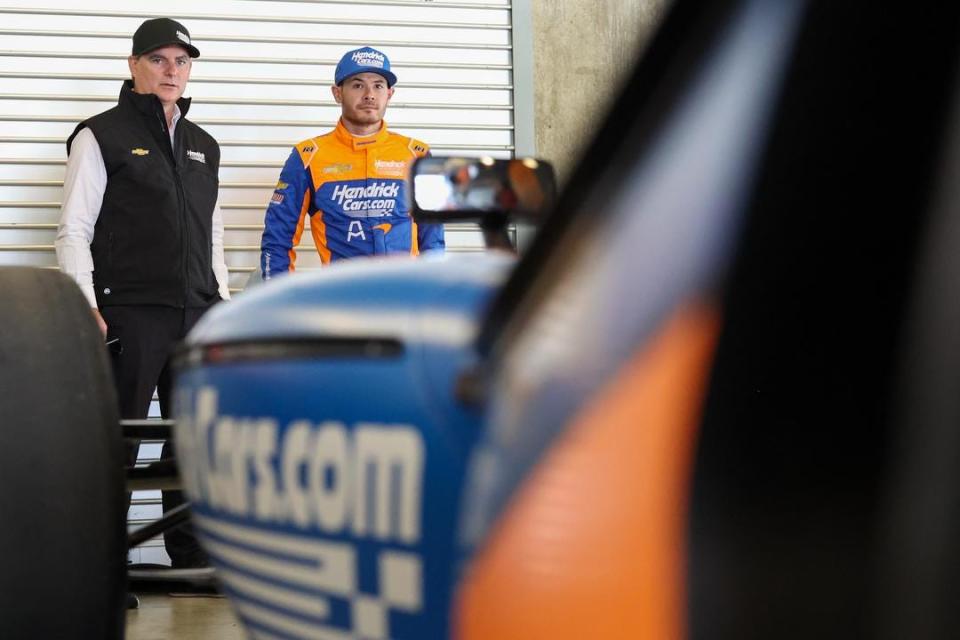 Through 72 laps and 180 miles of on-track running on the Indianapolis Motor Speedway oval, future Indy 500 rookie Kyle Larson completed his rookie orientation program Thursday.
