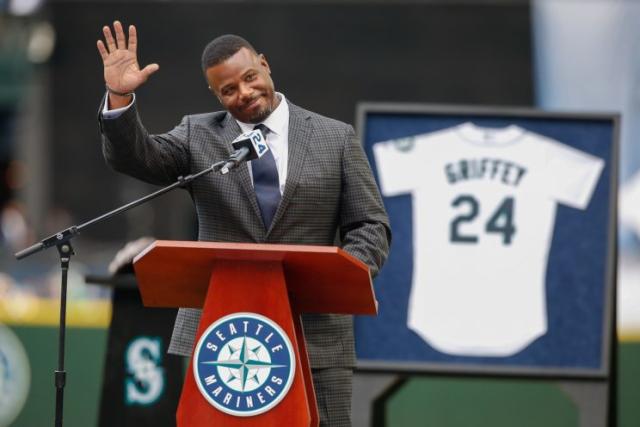 Mariners retire Ken Griffey Jr.'s No. 24