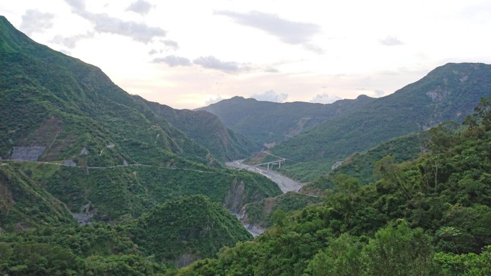 雲霧中的原民秘境 神山部落體驗魯凱族美食文化