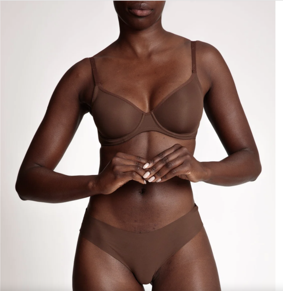 <p><a href="https://www.nubianskin.com/products/naked-bra-us" rel="nofollow noopener" target="_blank" data-ylk="slk:Shop Now;elm:context_link;itc:0;sec:content-canvas" class="link ">Shop Now</a></p><p>Naked Bra</p><p>nubianskin.com</p><p>$73.00</p>