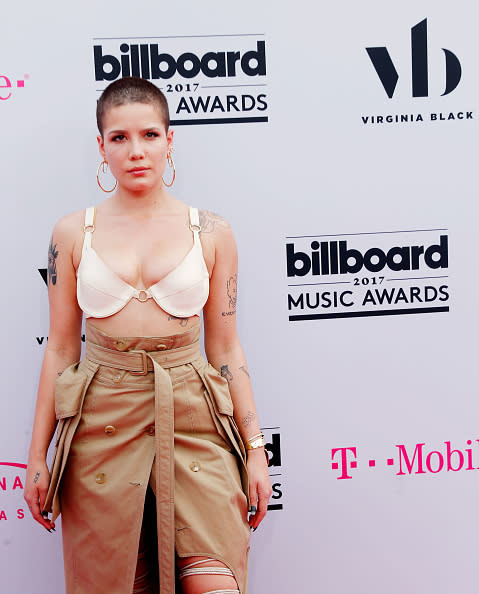 Halsey flaunts underboob in a tiny sequinned crop top at the MTV VMAs
