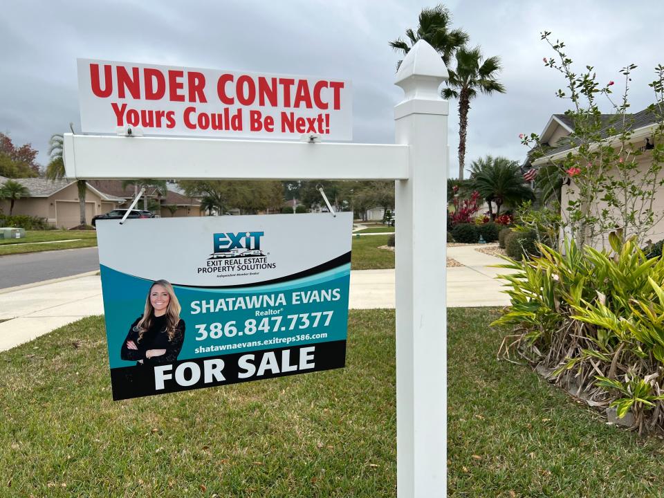 A sale-pending sign can be seen for the house at 1873 Creekwater Blvd. in Port Orange on Thursday, Feb. 29, 2024. The house which had an asking price of $535,000 was put under contract Feb. 8, less than a month after being listed Jan. 12. A new ranking by CreditNews.com lists Deltona-Daytona Beach-Ormond Beach as the ninth-slowest metro area in the nation to sell a house stating it takes an average of 39 days for listings to be put under contract here.