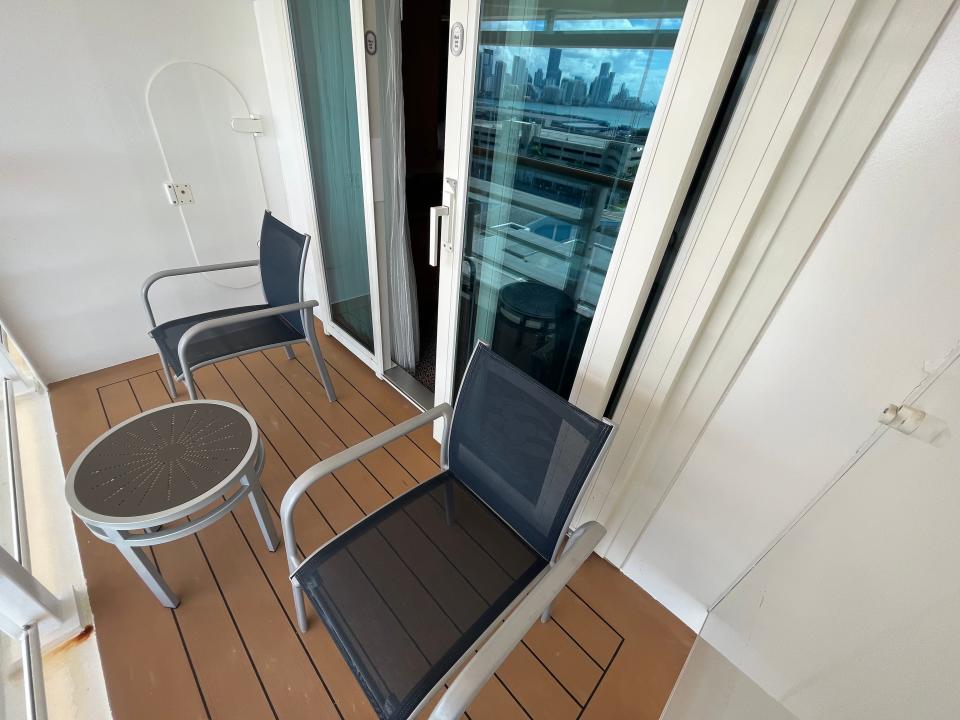 disney dream deluxe ocean-view stateroom verandah