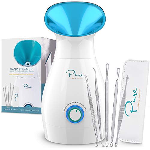 NanoSteamer Ionic Facial Steamer (Amazon / Amazon)