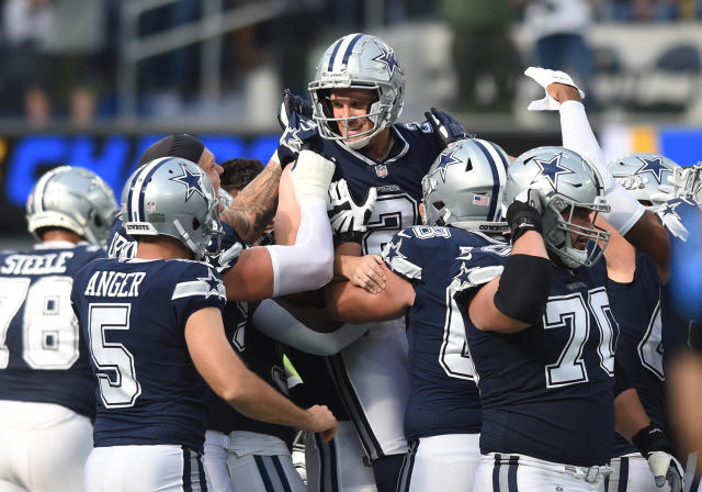 Philadelphia, Pennsylvania, USA. 8th Jan, 2022. Dallas Cowboys kicker Greg  Zuerlein (2) during warm ups before the game against the Philadelphia  Eagles on January 8, 2022 at Lincoln Financial Field. (Credit Image: ©