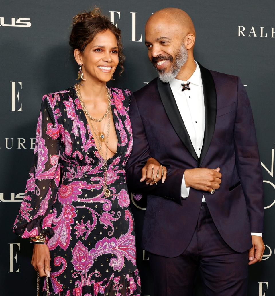 Halle Berry and Van Hunt attend the 27th Annual ELLE Women in Hollywood Celebration at Dolby Terrace at the Academy Museum of Motion Pictures on October 19, 2021 in Los Angeles, California