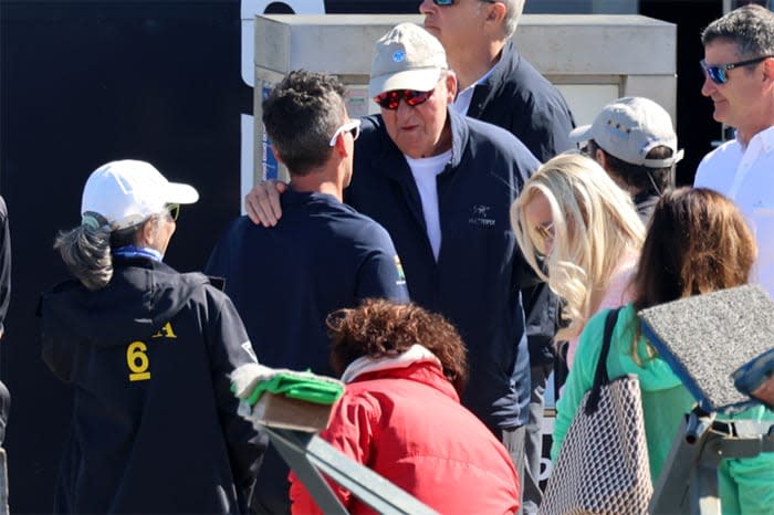 El Rey, en el puerto deportivo de la localidad gallega