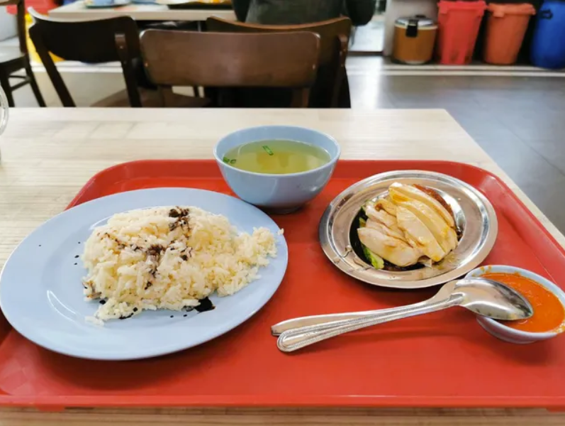 Leong Yeow Chicken Rice - Plate of chicken rice