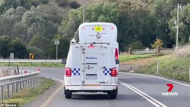 Police attempted to make the children feel more secure by offering them the protection of an escort. Photo: 7 News