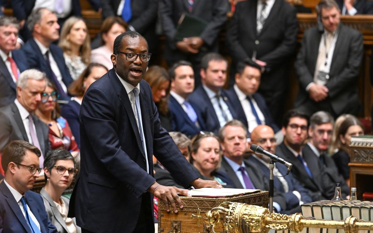 Kwasi Kwarteng deliver mini-Budget