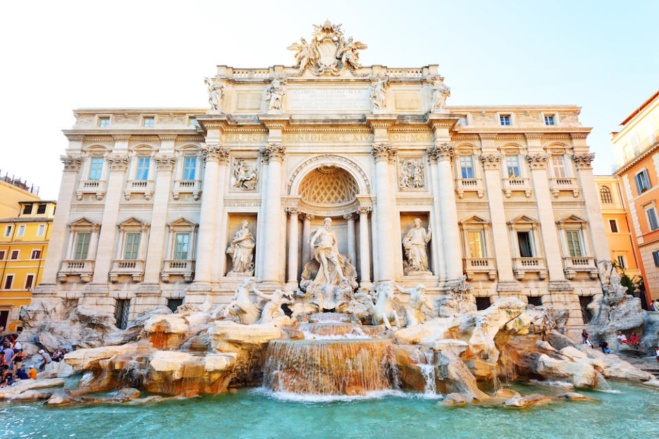 TREVI-BRUNNEN IN ROM