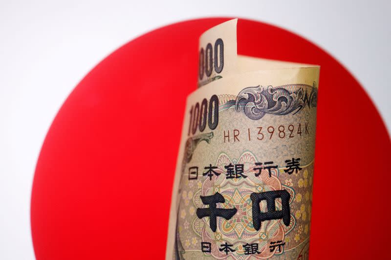 FILE PHOTO: Illustration picture of Japanese yen banknote