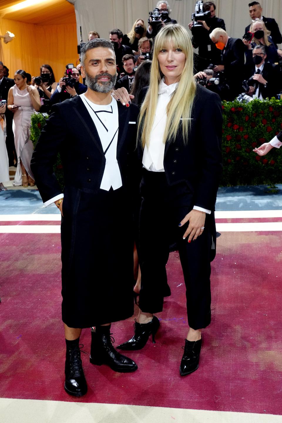 Oscar Isaac, Elvira Lind 2022 Met Gala