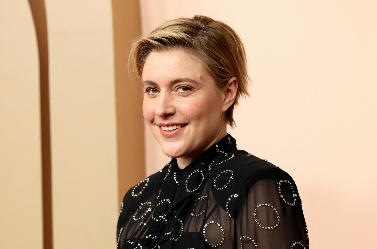 Barbie-Regisseurin Greta Gerwig bei den diesjährigen Oscar-Verleihungen (Bild: REUTERS/Mario Anzuoni)