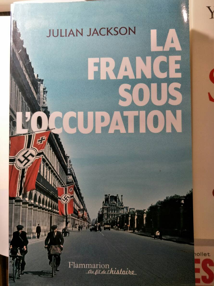 民間研究法國淪陷時期的書籍很多，但法國官方絕不會榮耀紀念德國侵略軍。