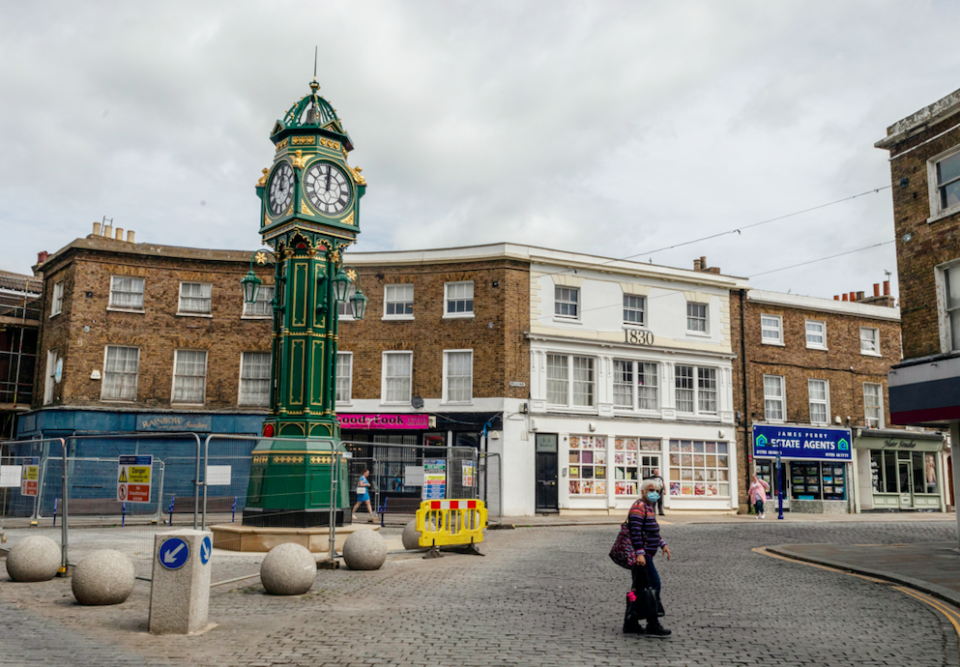 Jubilee bunting has now been removed in Sheerness following complaints from shops. (SWNS)