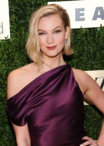 Pregnant Karlie Kloss Shares ‘Bizarre’ Cravings, Role Model Moms and More